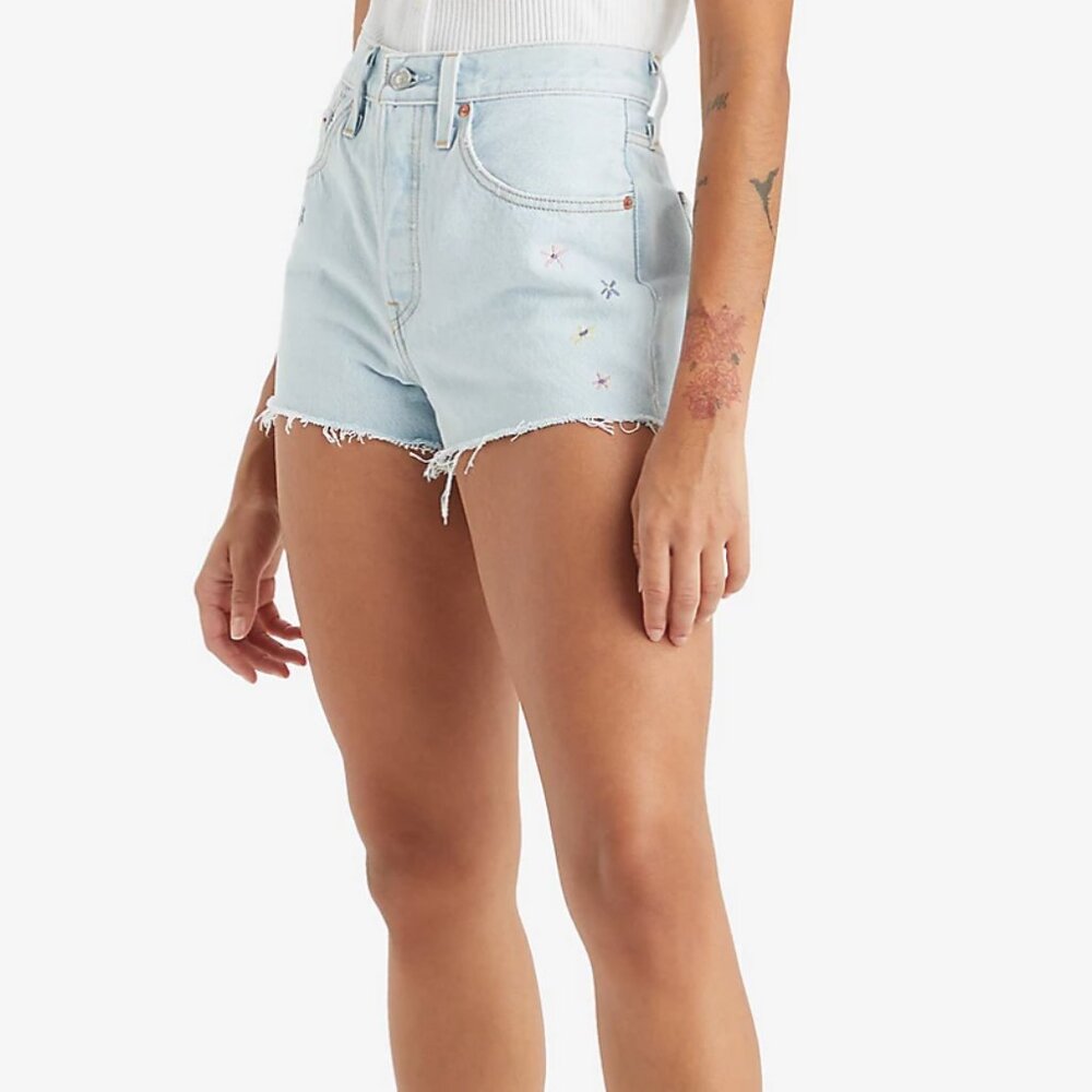 Levi's Women's 501 Original High Rise Shorts 2.5 in